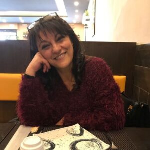 Chi siamo Foto di Rossella Ambrosio, l'ideatrice di provaquesta.com