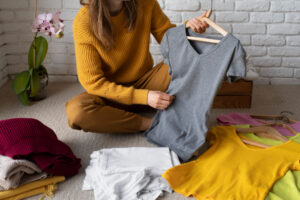 Guardaroba capsule - Moda sostenibile - Capi abbigliamento facilmente intercambiabili tra loro